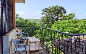 Rinan's Service Apartments